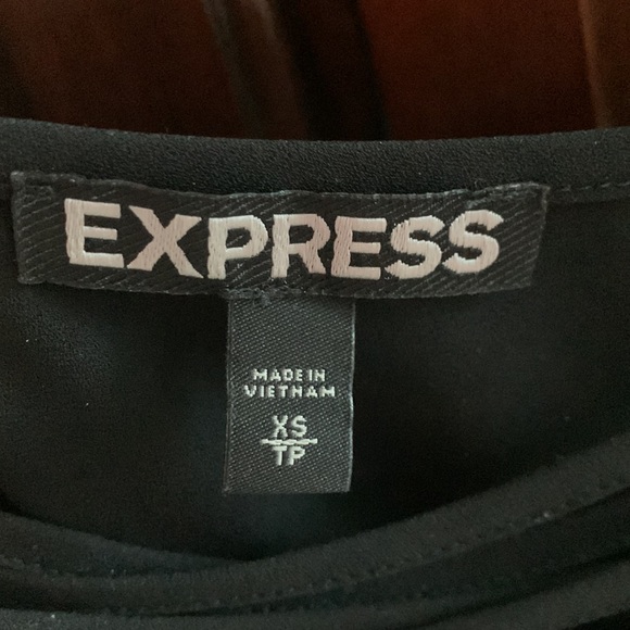 Express lightweight black top. Size XS - Picture 3 of 4